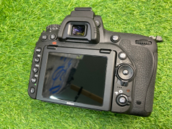 Nikon D750 7.500 кадров