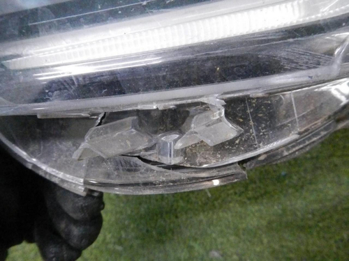 Битая Фара левая Renault Arkana (2019-н.в.) LED