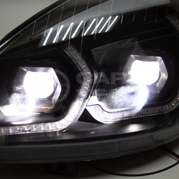 Фары Лада Приора передние в стиле BMW с 4-мя Bi LED модулями и плавающими поворотниками, черная маска (Китай)