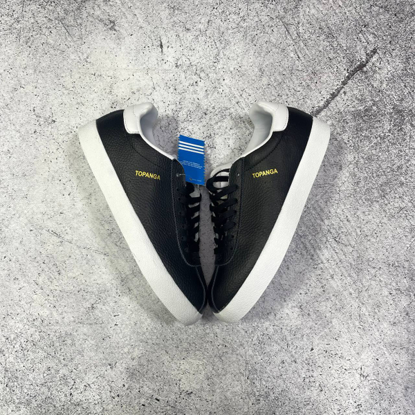 Кроссовки Adidas Topanga black/white