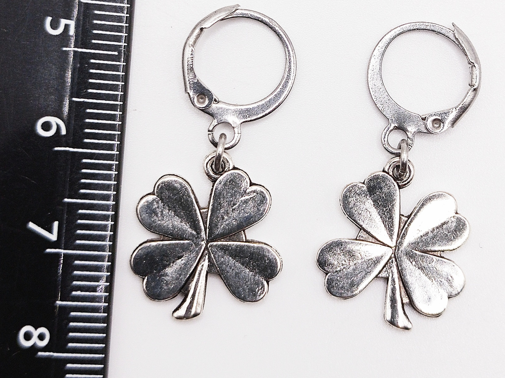 Серьги Клевер