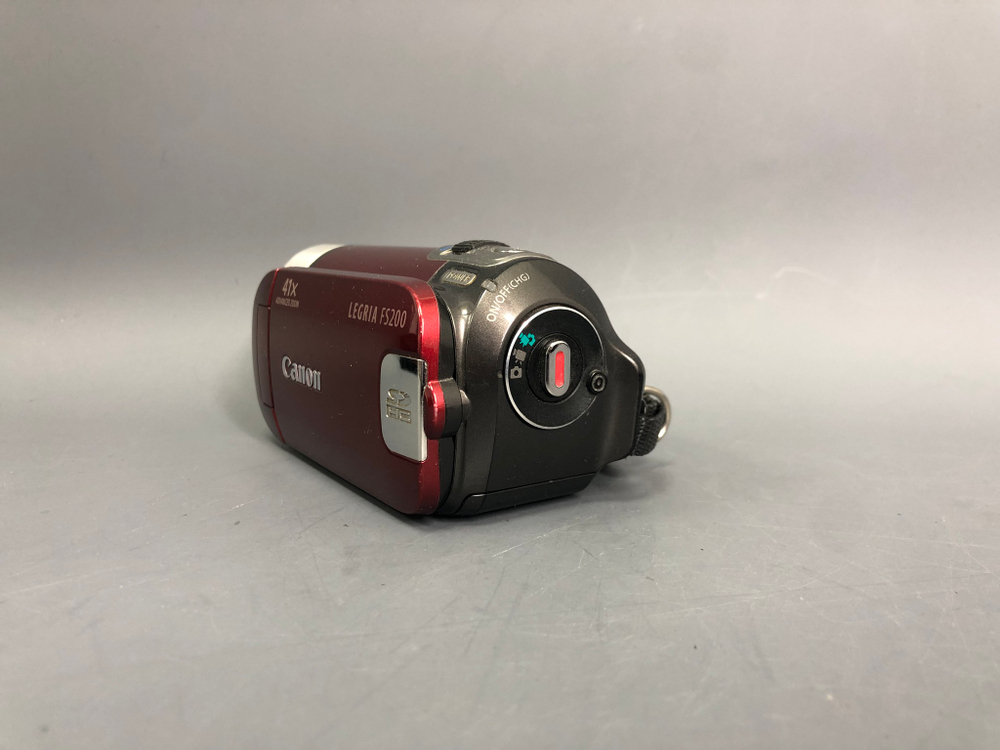 Canon Legria FS200