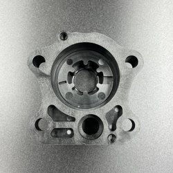 Корпус помпы охлаждения Yamaha 60-70 (Omax)