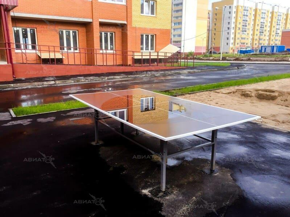 Теннисный стол