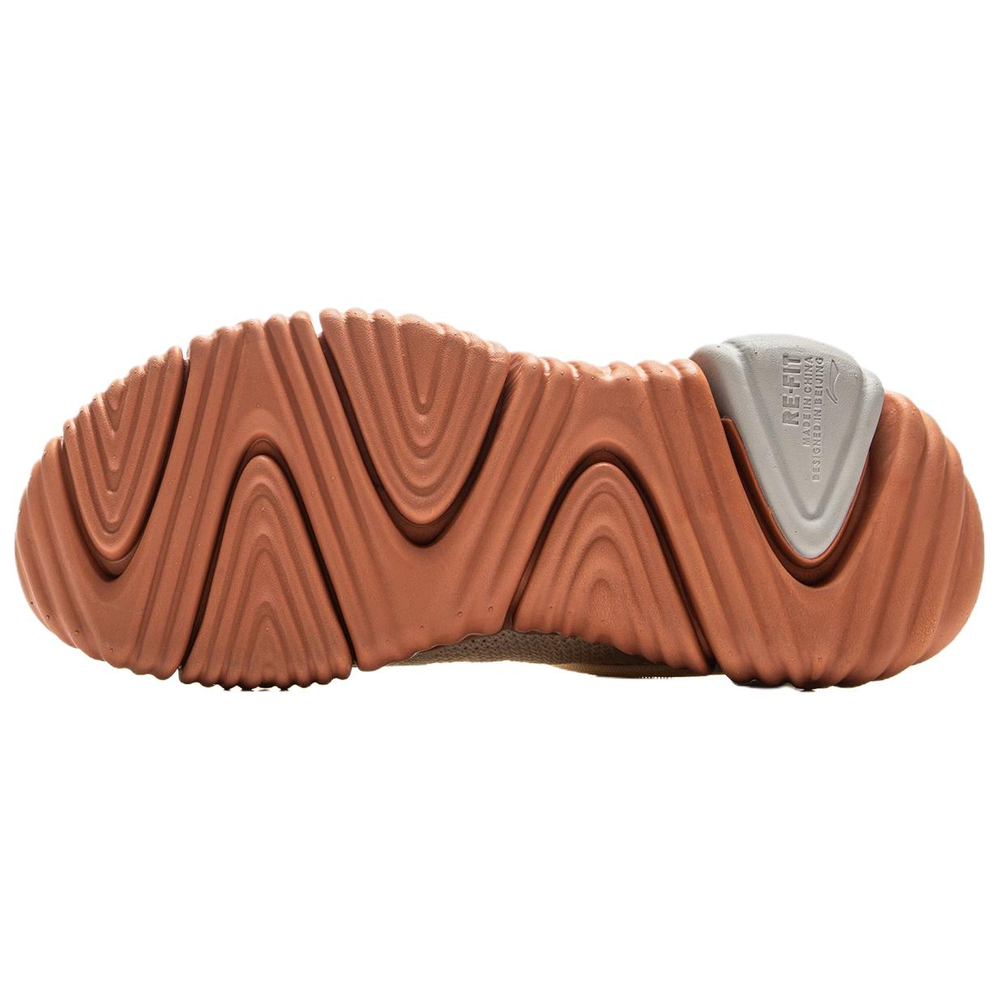 Li-Ning Sports Life Collection