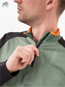 Джемпер тренировочный