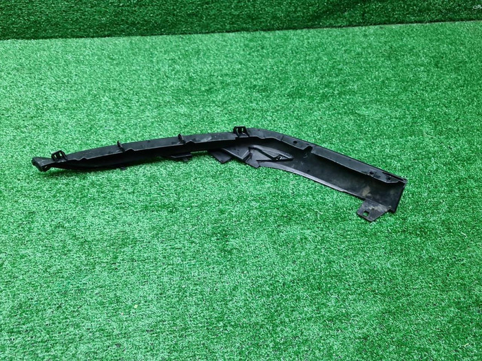 Накладка переднего бампера правая Lexus RX 4 19-22