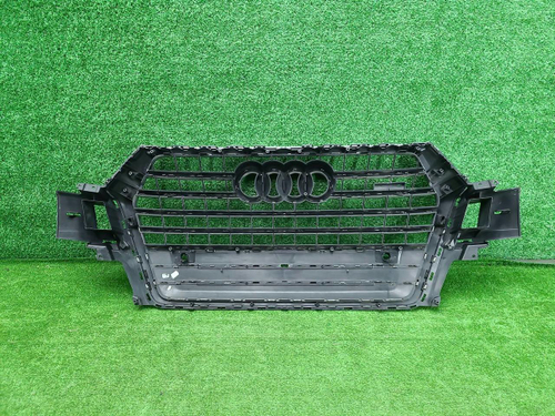 Решетка радиатора Audi Q7 2 4M (2015-2019)
