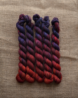 Предзаказ мини! Носочная пряжа с пухом яка "Тибетский календарь"