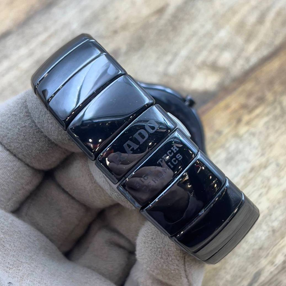 Часы Rado