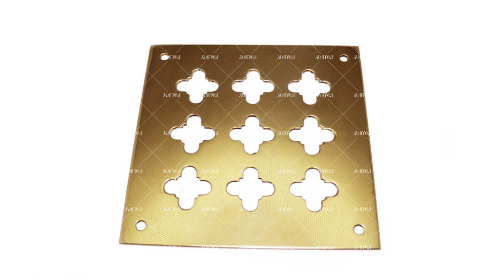 Решетка латунная вентиляционная для радиатора