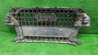 Решетка радиатора Audi Q3 1 8U (2011-2014)