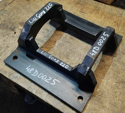 Защита катка (цепи) 48D0025 LiuGong 220