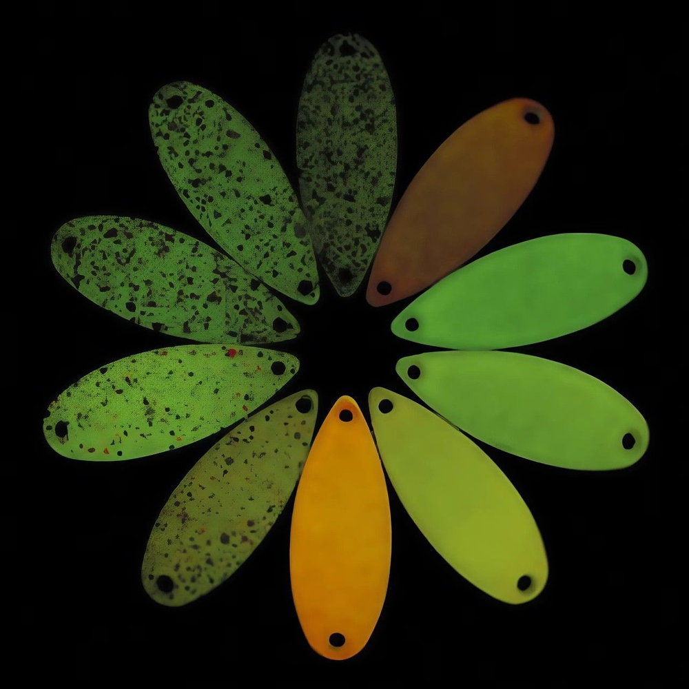 Блесна колеблющаяся FOREST Kaгрero MIU 30мм 2.2гр, цвет #07