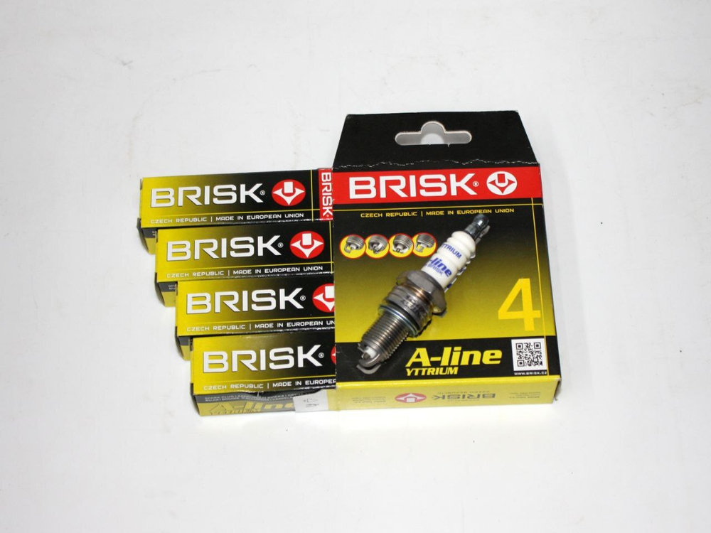 Свеча зажигания BRISK LR15YCY1 Lada (ВАЗ) 2108-15 (1шт)