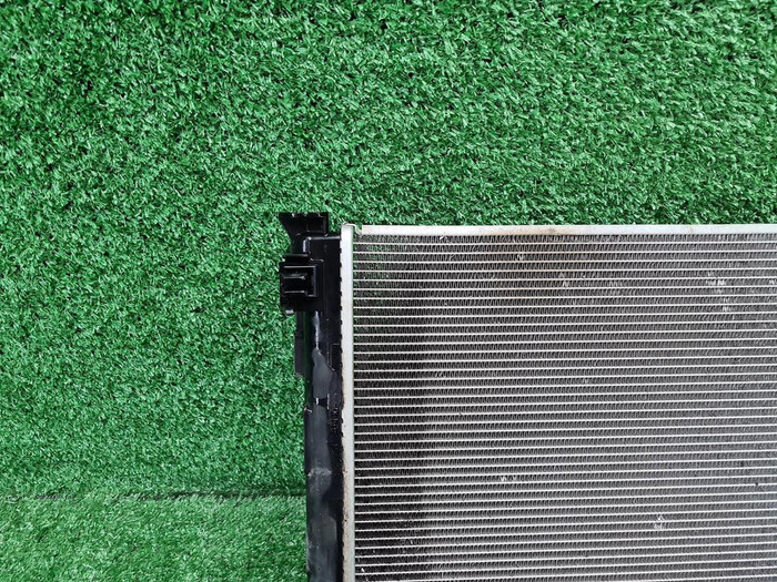 Радиатор охлаждения Toyota Camry XV70 (2017-н.в.)