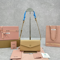 Miu Miu Wallet 19 cm