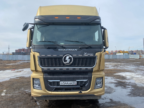Shacman (Shaanxi) SX* 6x4 Седельный тягач SX42584V324 (Дизельный, 11,6 л, 423 л.с., МТ)