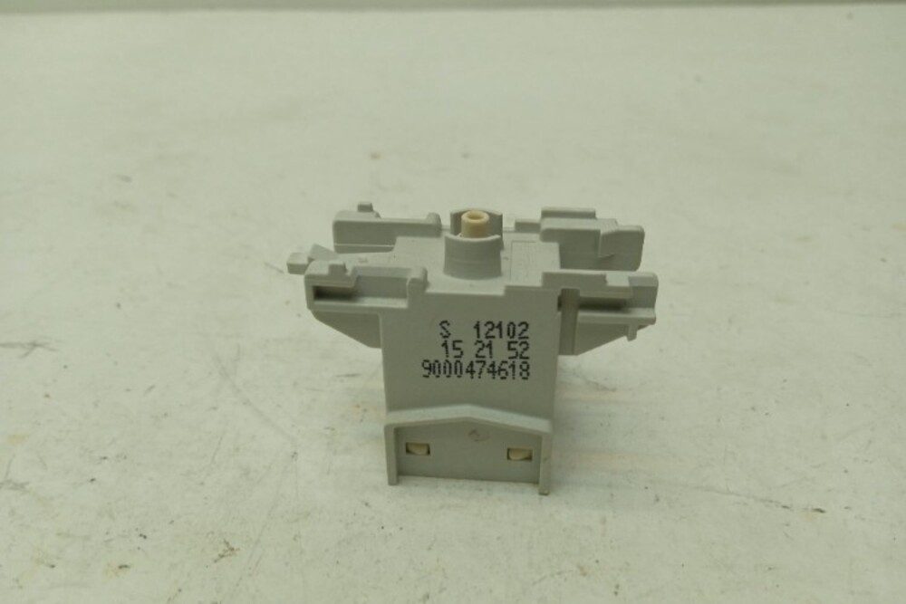 SRV53M00RU/06 ктп18 Сетевая кнопка для посудомоечной машины Bosch 9000474618 б/у