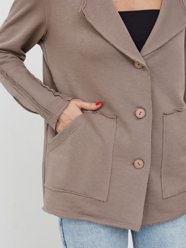 Жакет строчки трикотажный , какао