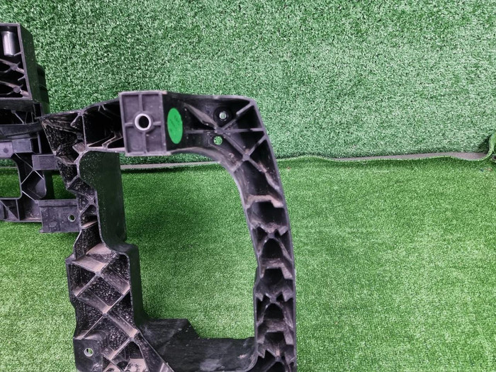 Телевизор Lixiang L6 (2024-н.в.)