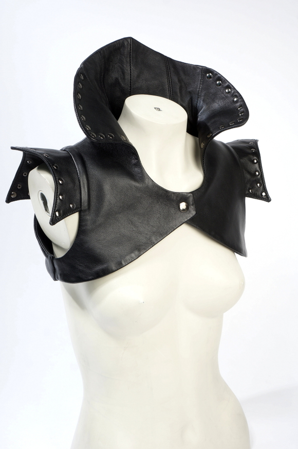 Жилет болеро из натуральной кожи