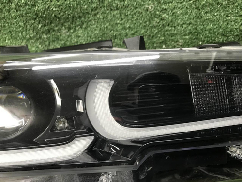 Фара правая Mazda CX-5 2 (2021-н.в.) LED