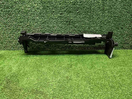 Кронштейн радиатора правый Mercedes E W213 (16-23)