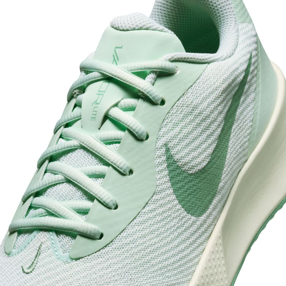 Женские Кроссовки теннисные Nike Vapor Lite 3 - barely green/steam sea glass