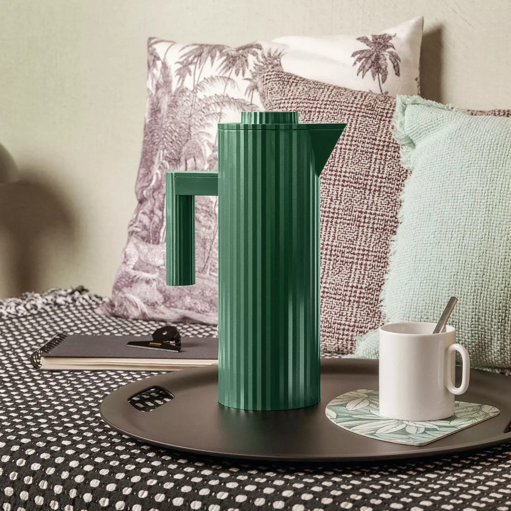 Alessi - Термокувшин Plisse 1л зеленый / артикул   MDL12GR  / GTIN 8003299471997