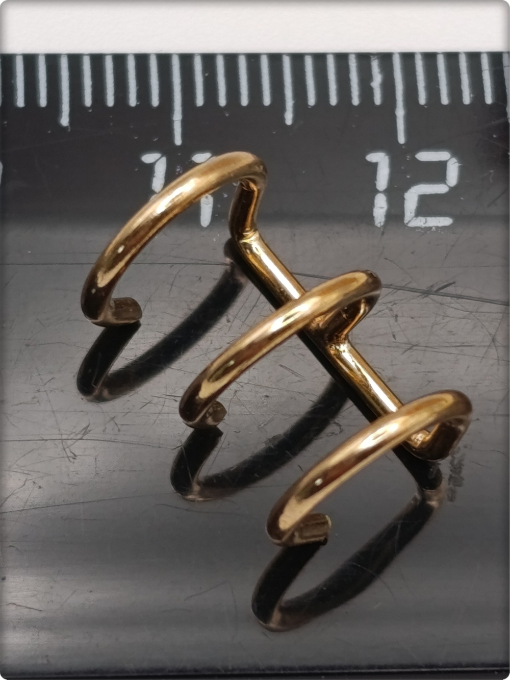 Клипса без прокола уха "Тройная" золотистая.