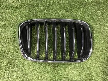 Решетка радиатора правая BMW X3 G01 X4 G02 (2017-2021)