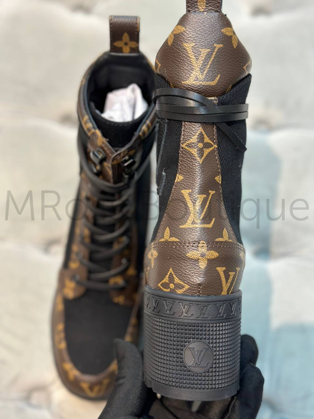 Демисезонные женские ботинки Louis Vuitton desert boot Monogram