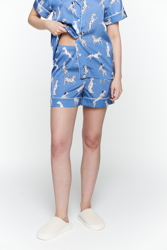 Шелковые шорты с кантом и далматинцами