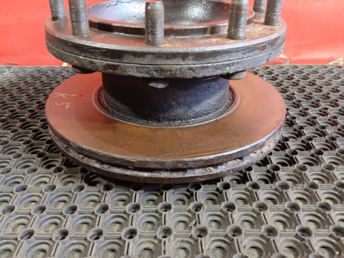 Ступица передняя 2017г.