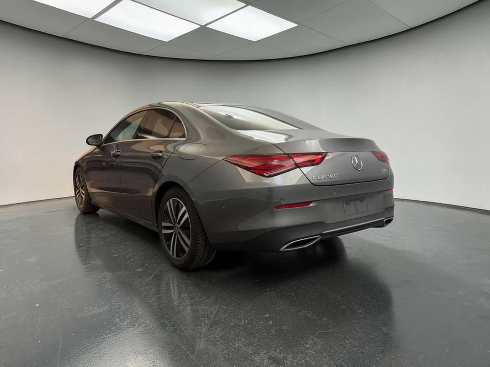 Mercedes-Benz CLA 180 Coupe Urban