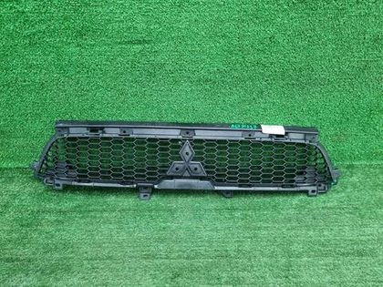 Решетка радиатора Mitsubishi Outlander 2 XL 09-13