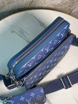 Сумка-мессенджер Louis Vuitton