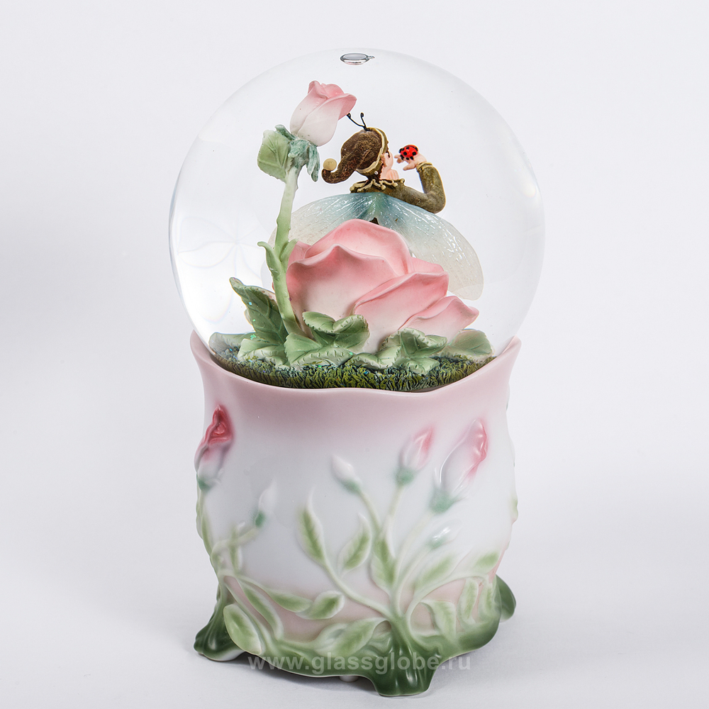 Эльф и божья коровка