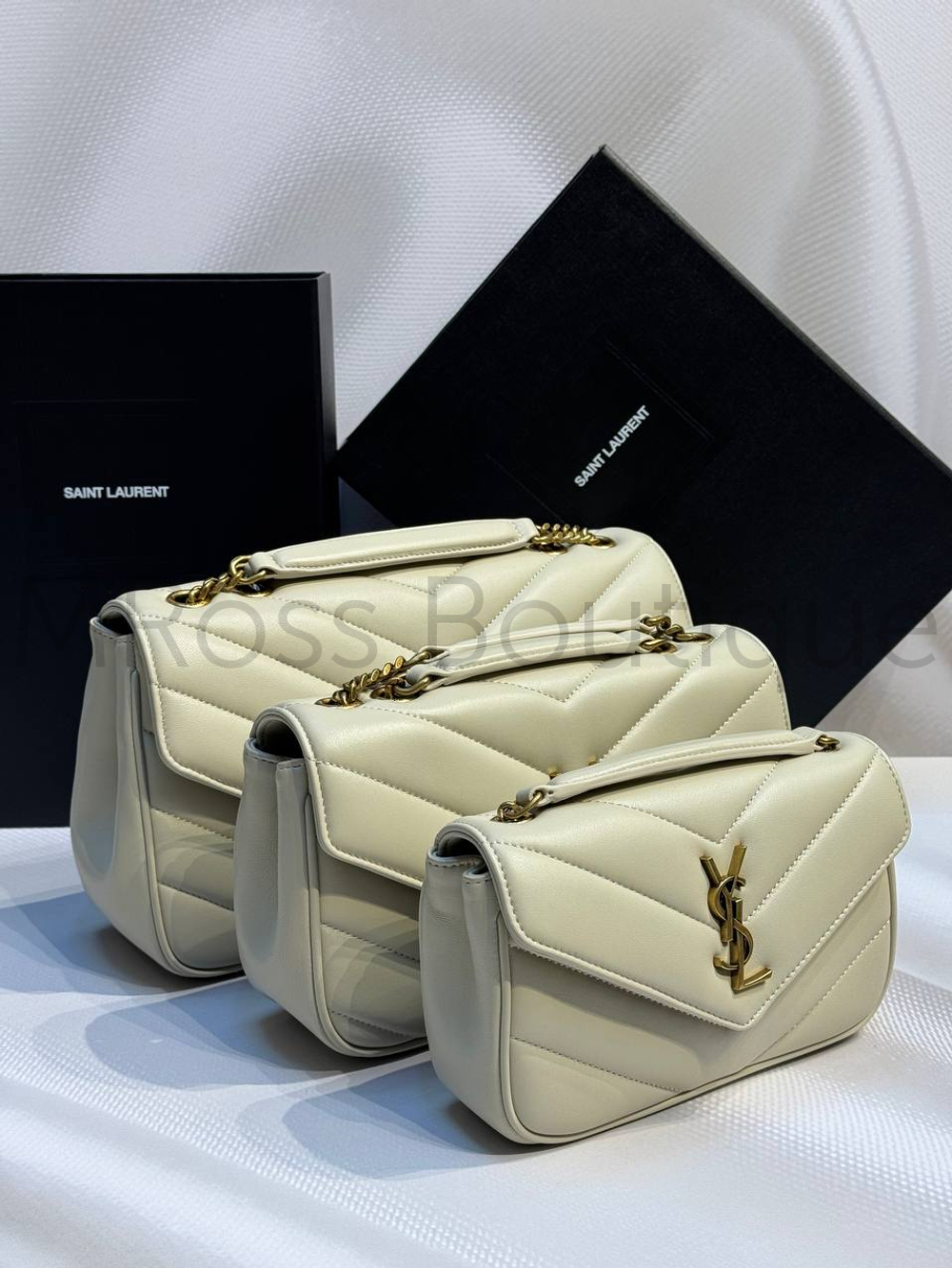Женская сумка Yves Saint Laurent Small Loulou Matelasse молочного цвета маленькая