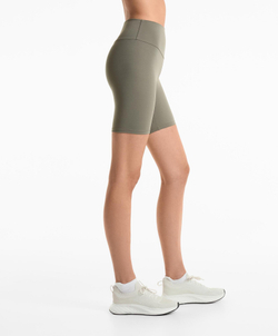 OYSHO Легинсы-велосипедки Comfortlux с высокой посадкой длиной 20 см, светлый хаки