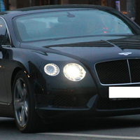 Решетка радиатора правая Bentley Continental GT 2 11-17 V8