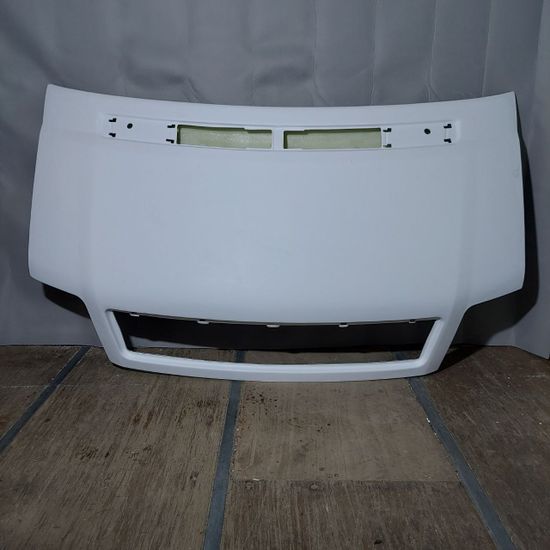 Капот стеклопластиковый для Volkswagen LT