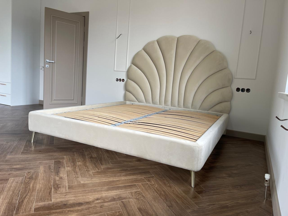 Двуспальная кровать Ракушка