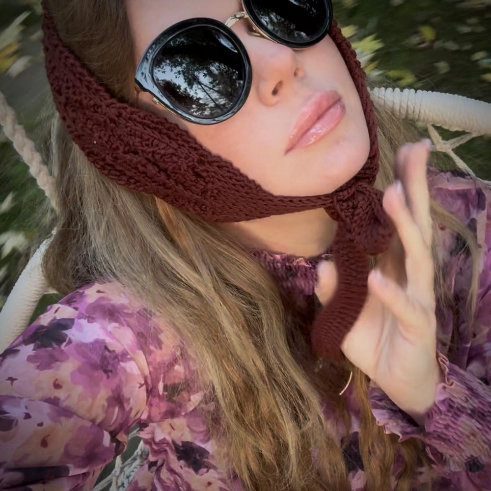 Видео мастер-класс по вязанию набора аксессуаров крючком "Цветы и листья"