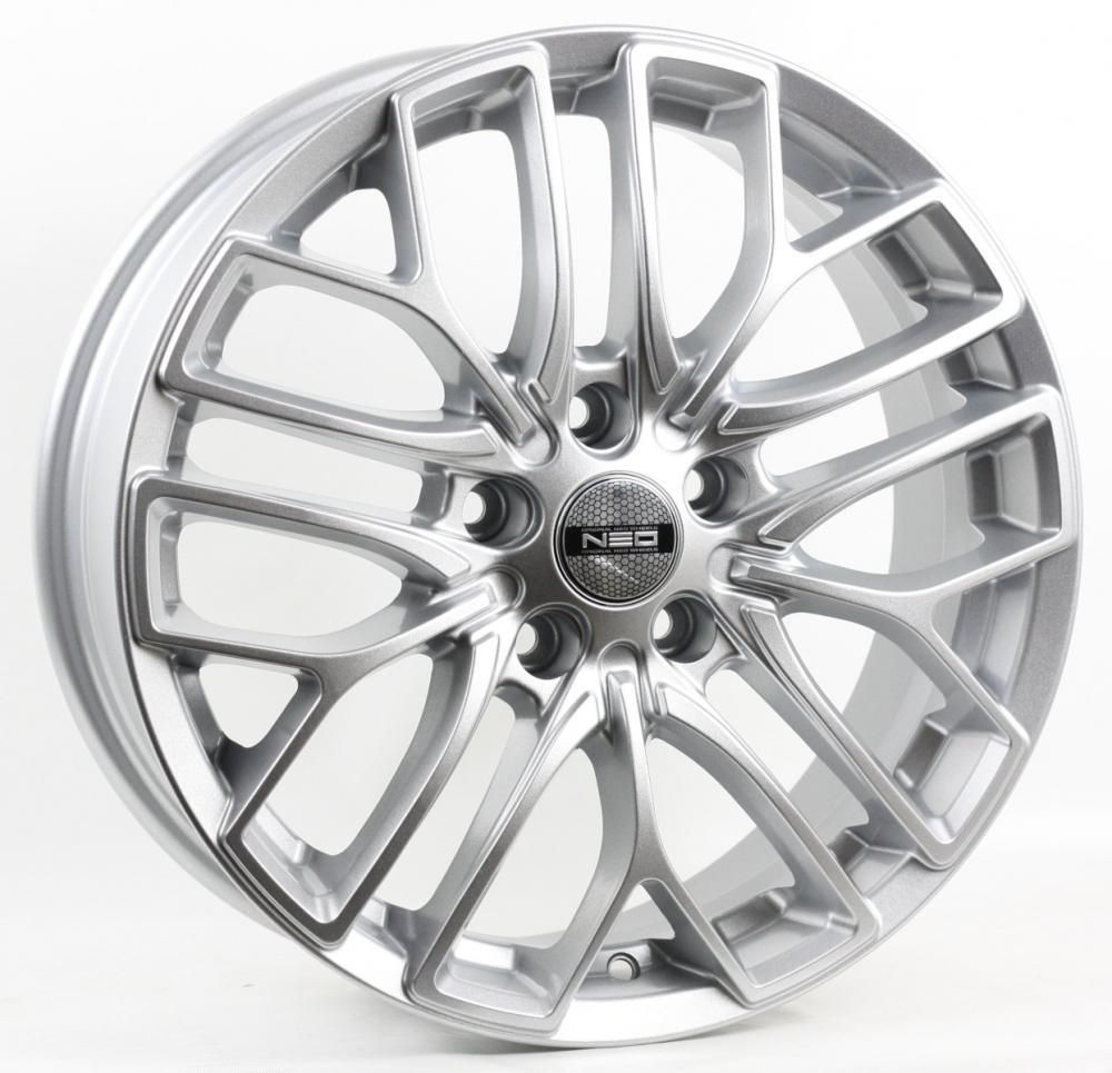 Neo 781 6.5x17 5x114.3 ET 40 Dia 66.1 (silver)