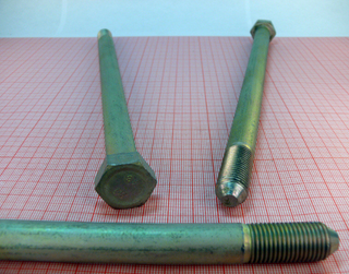 Болт (ось) верхнего рычага 2101 ГОЛЫЙ М14*1,50*243 (ОАО «БелЗАН»)