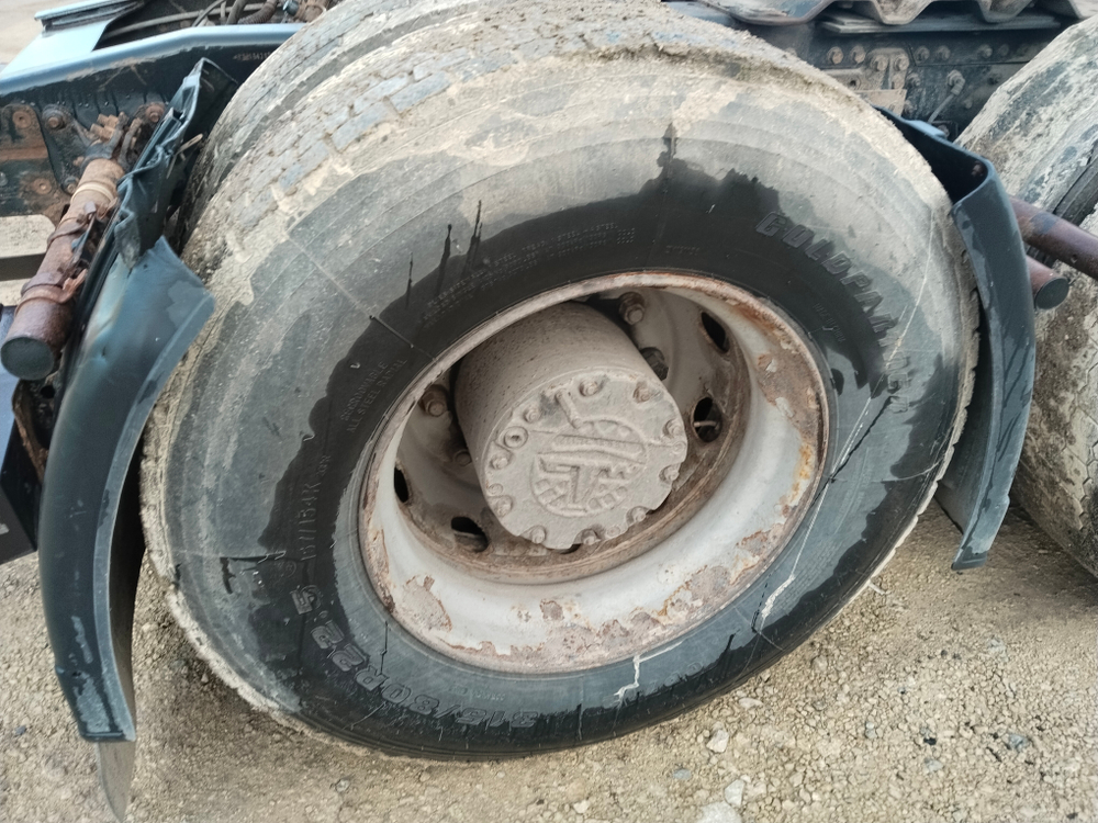 МАЗ 6430 6x4 Седельный тягач 6430С9-520-020 (Дизельный, 11,1 л, 420 л.с., МТ)