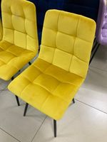 Стул Чили каркас конус черный основание велюр горчичный