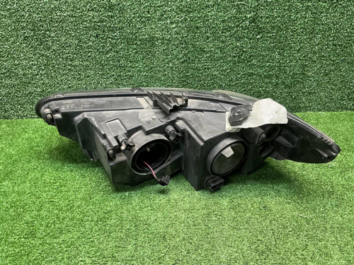 Фара правая Lada Niva Travel (20-нв) галоген